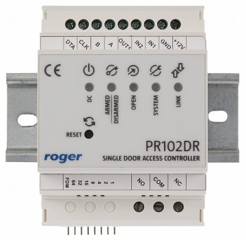 PIEKĻUVES KONTROLLERIS PR102DR