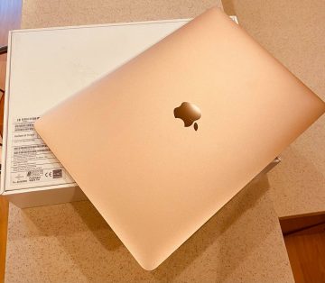 Apple MacBook Air 13,3″ Gold (lietots)