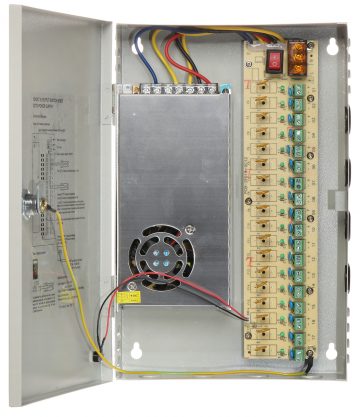 SLĒGIERĪCES ADAPTERIS TĪKLA BAROŠANAS BLOKS 12V/10A/PA18