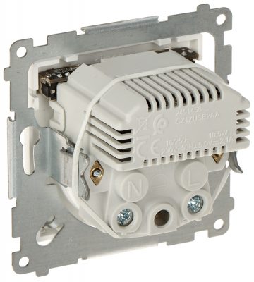 ATSEVIŠĶA KONTAKTLIGZDA AR USB ADAPTERI DGZ1ZUSB2AA.01/11-SIMON54 Premium 230&nbsp;V 16&nbsp;A