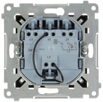 ТРОЙНОЙ ВЫКЛЮЧАТЕЛЬ С ПОДСВЕТКОЙ DW31L.01/49-SIMON54 250 В 10 А