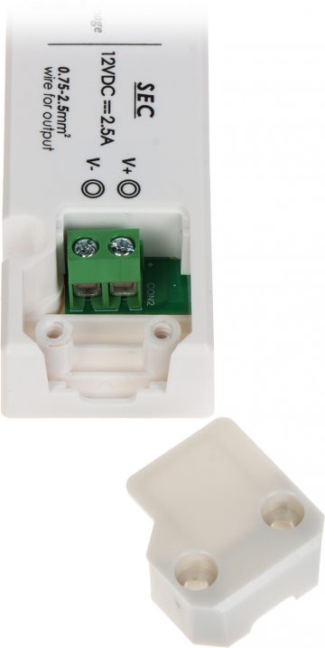 SLĒGIERĪCES ADAPTERIS TĪKLA BAROŠANAS BLOKS 12V/2.5A-GTPCS