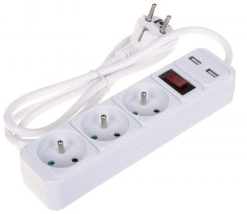 MAITINIMO PASKIRSTYMO ĮRENGINIAI PR-1,5M-3G-SW/USB/W (3 LIZDAI + 2 USB) 1,3 m