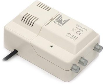 Широкополосный усилитель Alcad AL-223 VHF-UHF 1we/2wy Широкополосный усилитель Alcad AL-223 VHF-UHF 1we/2wy
