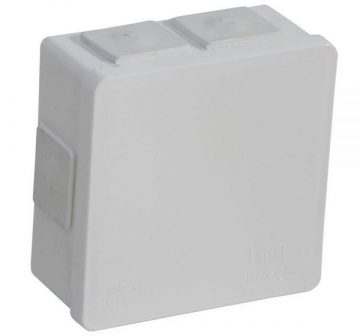 Paviršiaus dėžutė tuščia 6 įvadai VIPLAST VP-02 klik WHITE IP55 86x86x40mm 002-01 002-01