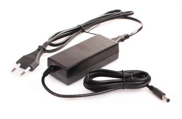 BAROŠANAS AVOTS ESPE 12V 3A DESKTOP 3 GADU GARANTIJA.