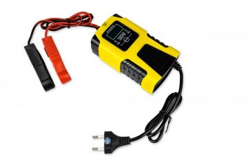 Volt Polija Automātiskais taisngriezis 12V 4A / 6V 2A LCD displejs Volt Polija Automātiskais taisngriezis 12V 4A / 6V 2A LCD displejs