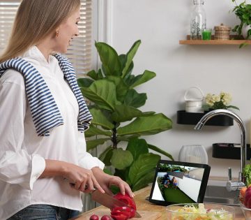 Reolink Argus PT Ultra 8MP Wi-Fi IP-камера с аккумулятором