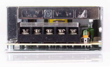 CCTV toiteallikas Pinge 12V 5A 60W