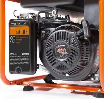 DAEWOO ĢENERATORS GDA 7500DPE-3 6,5kW + 2x ENERATORU NAFTAS SAE 10W-30 DWO 600
