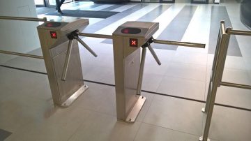 CARTPOLAND värav Bastion CP A_reader TX-200x2_platvorm