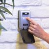 Master Lock izgaismota atslēgu kaste ar kombināciju 5425EURD