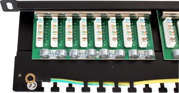 Патч-панель FTP CAT.5E 24 порта 0.5U PGF-5EFTP24-B8 GETFORT