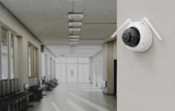 IP kamera Reolink W437 8MPx WiFi 5x tālummaiņa IK10