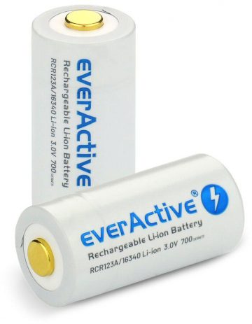 Uzlādējams akumulators 16340 / R-CR123 3V everActive 700mAh (1 gab.) ar drošības aizsardzību Uzlādējams akumulators 16340 / R-CR123 3V everActive 700mAh (1 gab.) ar drošības aizsardzību