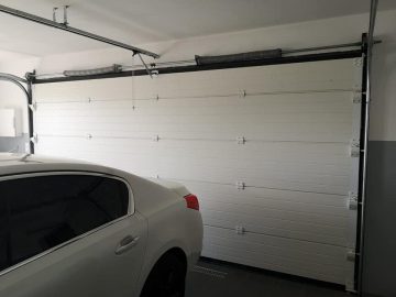 Секционные гаражные ворота Jarmex с приводом DEA (Размеры: 2150x2500мм)