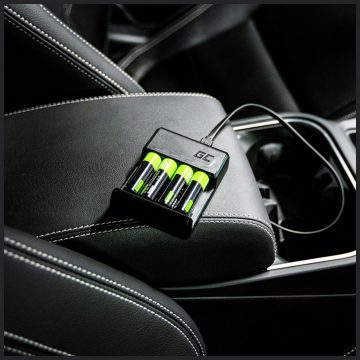 LĀDĒTĀJS VITAL-CHARGER+4X-AAA-800-GC Green Cell
