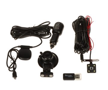 AUTOMAŠĪNAS SALONĀ UZSTĀDĀMS VIDEOREĢISTRATORS XB-A2-GPS Xblitz