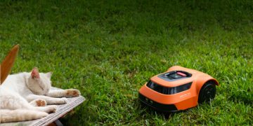 EZVIZ RM600 pļaušanas robots