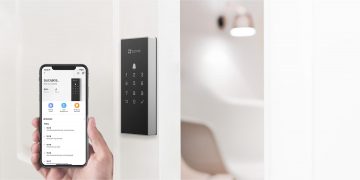 Умный цифровой замок Ezviz DL03, серый Умный цифровой замок Ezviz DL03, серый