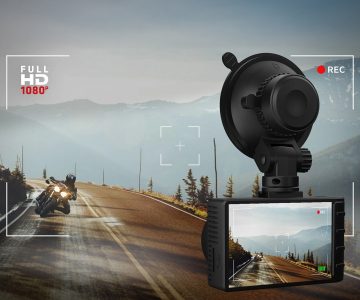 AUTOMAŠĪNAS SALONĀ UZSTĀDĀMS VIDEOREĢISTRATORS XB-S3-DUO Xblitz
