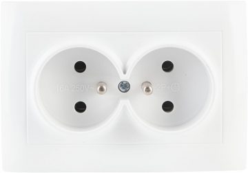 Двойная розетка с заземлением VCX LC 16 White Двойная розетка с заземлением VCX LC 16 White