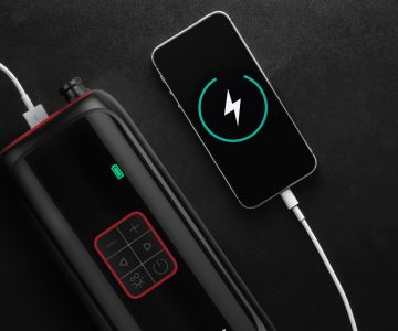 PĀRNĒSĀJAMS MINI KOMPRESORS AR POWERBANK FUNKCIJU XB-AIRMASTER Xblitz