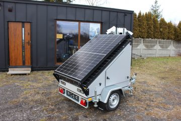 PV3 uzraudzības piekabe ar fotoelektrisko sistēmu