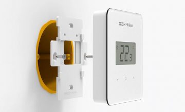 Sinum melns vadu telpas termostats R-S2 Tech kontrolieri