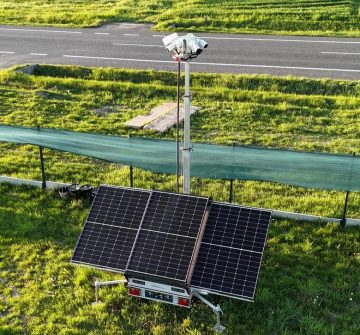 PV3 uzraudzības piekabe ar fotoelektrisko sistēmu