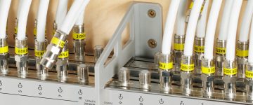 SIGNAL PRO MULTISLĒDŽU MONTĀŽAS KRONŠTEINS KORPUSAM UCH-PRO-1